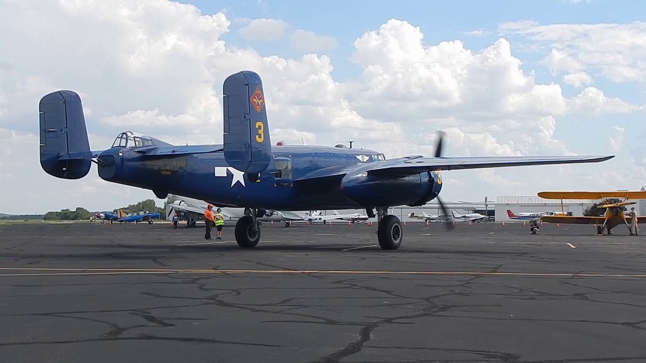"Devil Dog" B25 bomber Getting Ready To Leave Lancaster TX 912018