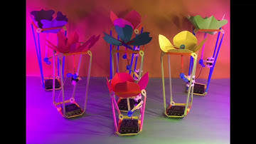 Strawbees and Microbit Light-sensing Robotic Flower 🌺 Garden