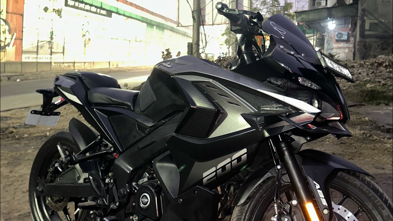 Aaj humne pulsar rs 200 ma ring light fite kari  