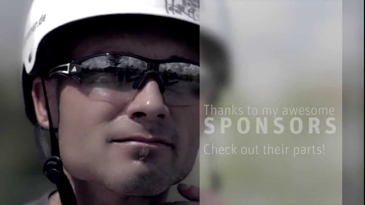Image Film: Andi Kromer playing bicycle
