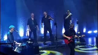 Level 42 - To Be With You Again / Running in the Family / The Sun Goes Down / Love Games