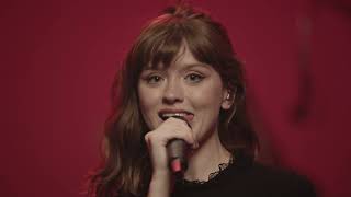 Maisie Peters – Psycho  (Nova’s Red Room Livestream London)