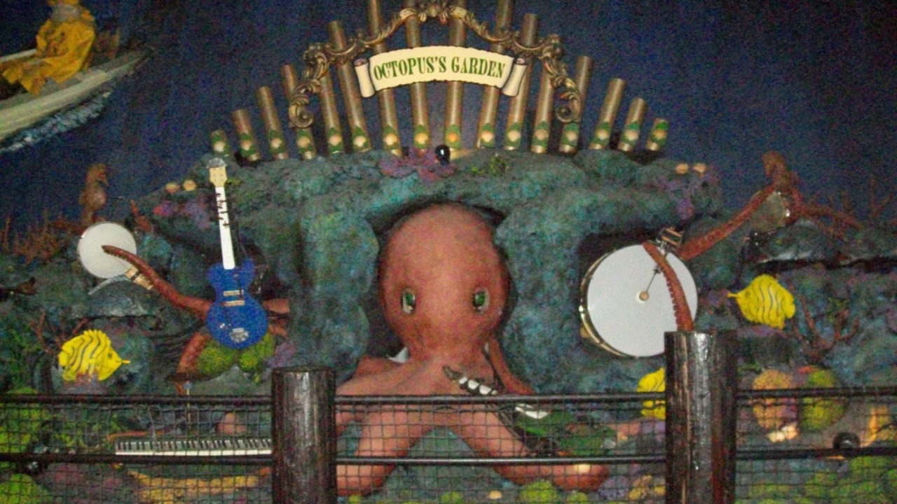 Octopus Garden House on the Rock 2000 - YouTube