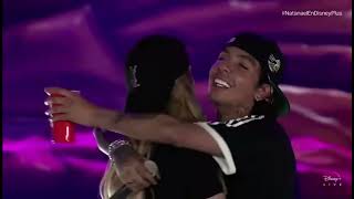 Natanael Cano Canta Junto A Belinda - 300 Noches En Vivo