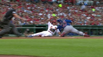 CHC@STL: Castro throws out Wong at home