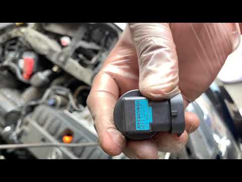 2015 Acura ILX low beam bulb replacement