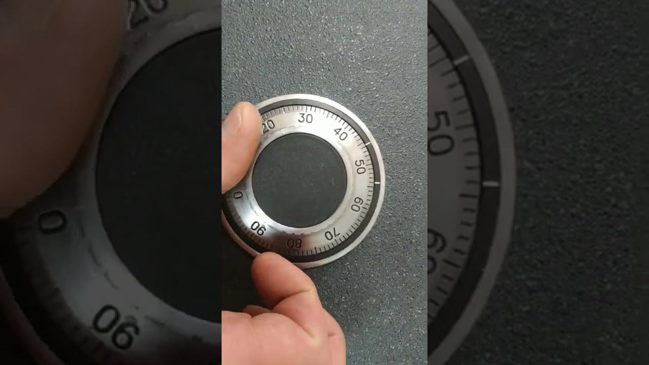 ЧТО ДЕЛАТЬ ЕСЛИ НЕ ОТКРЫВАЕТСЯ КОДОВЫЙ МЕХ ЗАМОК НА СЕЙФЕ ...