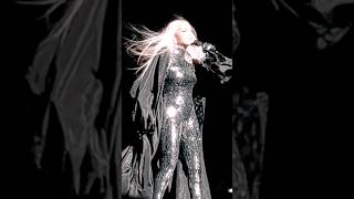 Madonna Live - Rain #Madonna #Music #Concert #Lovesong #Livemusic #Liveshows #Shorts