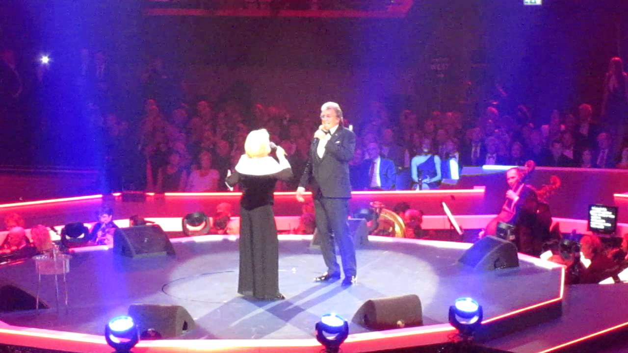 03 Lee Towers & Anita Meyer Run to me YouTube 03 Lee Towers & Anita Meyer Run to me YouTube