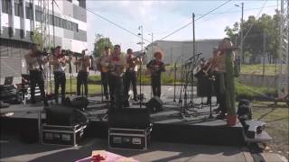 Los Caballeros - Cancion del Mariachi - live - Cinco de Mayo Fiesta by mbeslic 1,094 views 8 years ago 2 minutes, 41 seconds