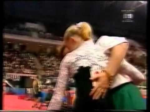 Zeena McLaughlin 1998 Commonwealth Games Beam Final