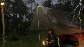 SOLO CAMPING IN HEAVY RAIN AND THUNDERSTORMS - RELAXING IN THE LONG HEAVY RAIN