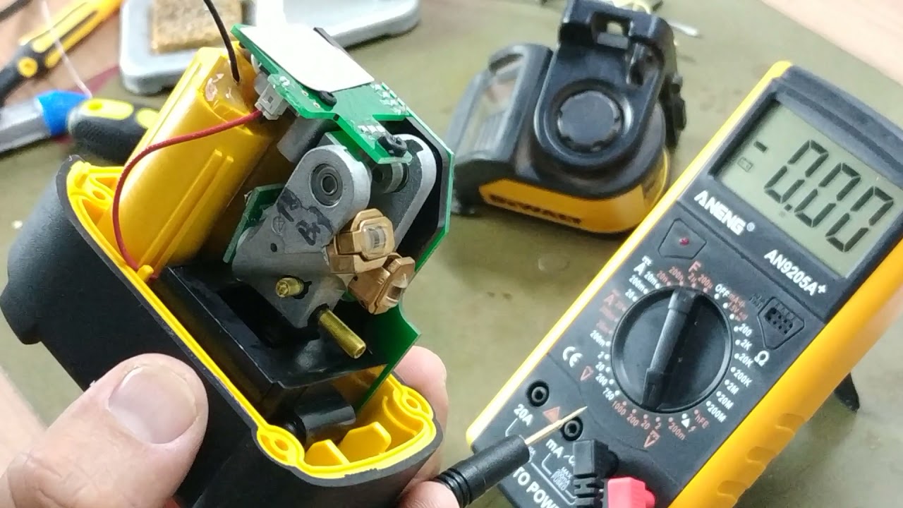 Nivel DeWalt não liga como concertar