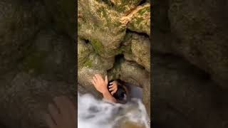 A man going into a cave of earth😱😱😲😲