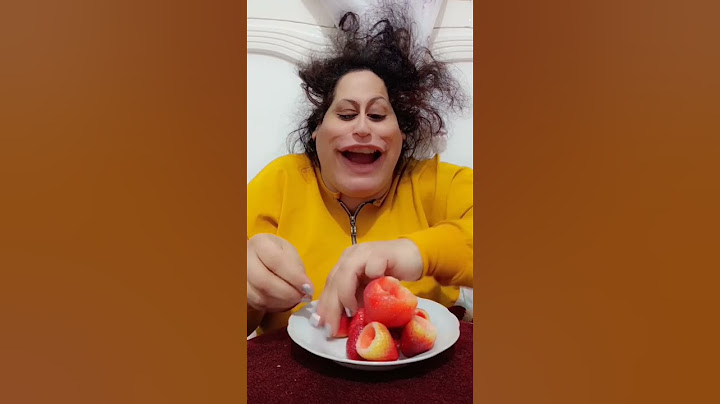 انا مناكلش الفراوله غير كده 😜🍓🍓