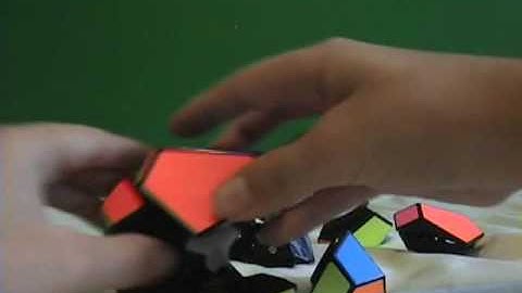 How to Disassemble and Reassemble a Skewb Ultimate (First on Youtube!)