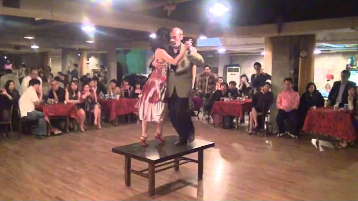 2011 Seoul Tango Week Farewell Milonga - Ricardo V...