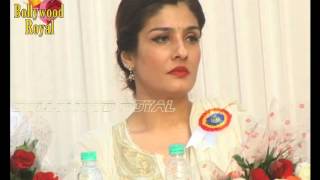 Raveena Tandon, Gurmit Chaudhary & Minister Vidya Thakur At Shivratri Mahotsav 2016 Part 1