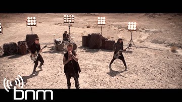 Papa Roach - Face Everything And Rise (Official Video)