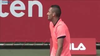 Nick Kyrgios hits a tweener at 2016 Rakuten Open in Tokyo!