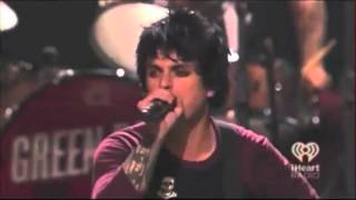 Green Day Billie Joe freaks out at the I Heart Radio Music Festival and smashes guitar screenshot 5