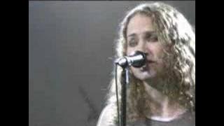 Joan Osborne - What Becomes Of The Broken Hearted - [STEREO]