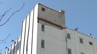 Citizens Bank Building demolition begins in Jonesboro