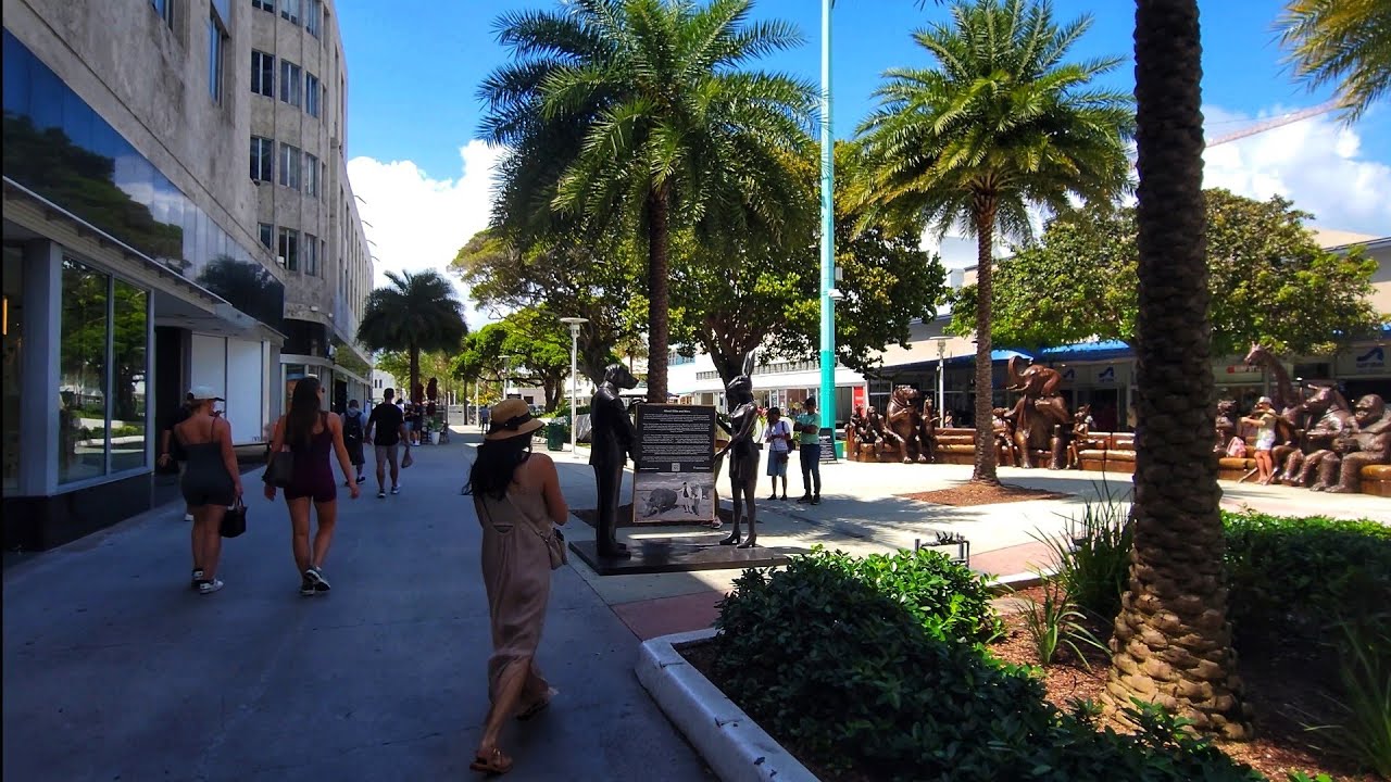 4K Lincoln Road Mall , Spring Break Walking Virtual Travel Tour , Miami ...