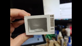 Dollhouse Microwave Kit 1:12 Scale