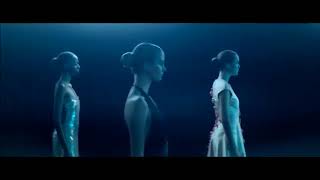 The Demon Dance - Julian Winding - The Neon Demon Resimi