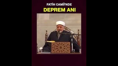 İstanbul'de meydana gelen deprem'de imam camiide sohbet verirken yakalandı. #deprem #cami #istanbul