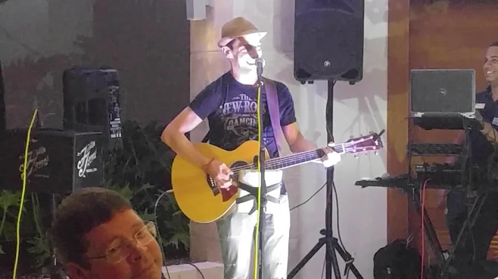 Viva  Wyndham V Heavens - Pascal Steve Miller melody