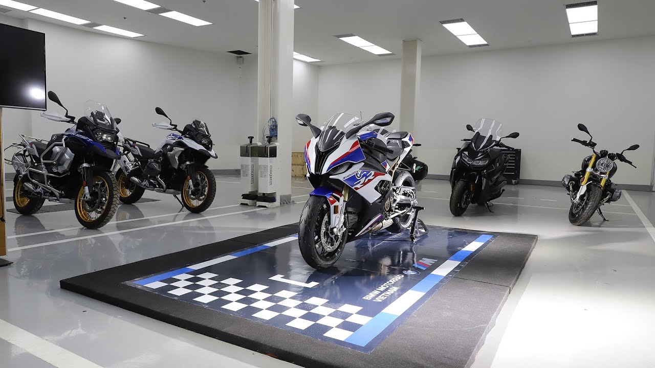 BMW Motorrad Sala  Showroom đạt chuẩn toàn cầu của thương hiệu  BMW  Motorrad Vietnam