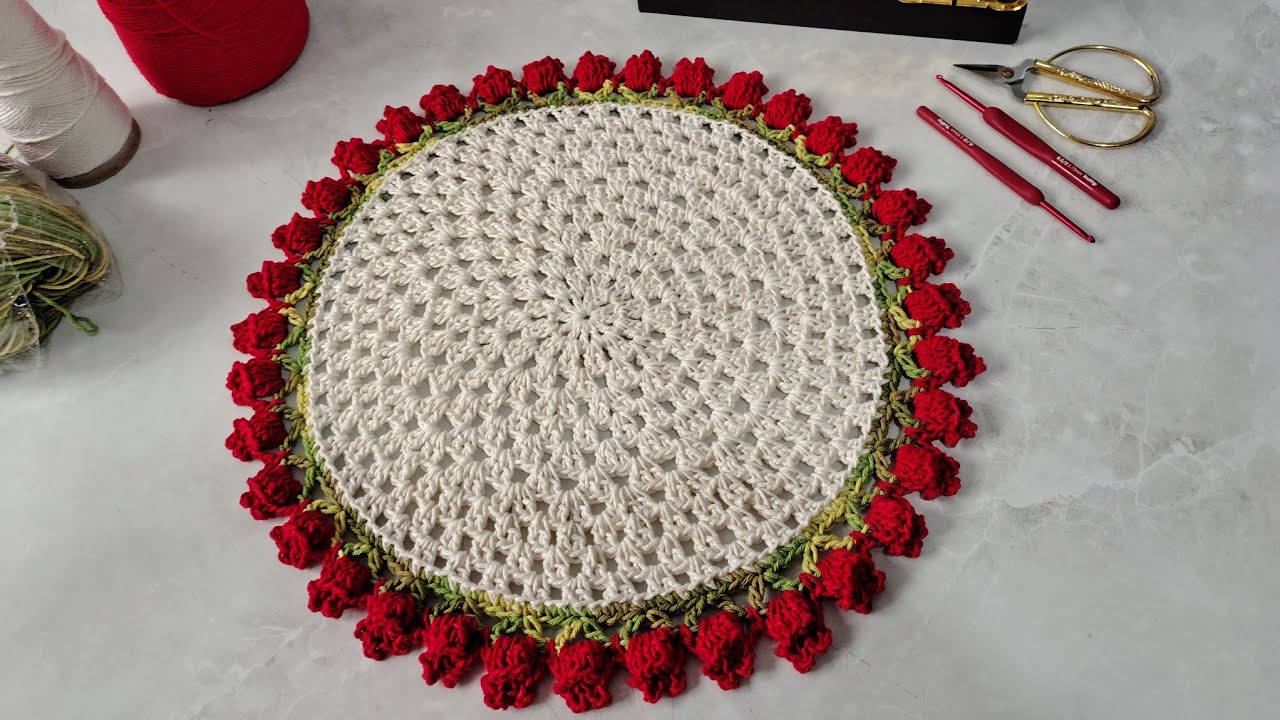 Americano de crochê com tulipas