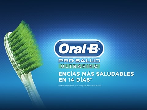 Mito o realidad: ¿Es seguro limpiar el cepillo de dientes con agua oxigenada?  - BedicaMedical