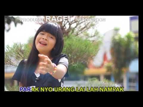 Nabila Barat • Ditingga Ayah (Official Music Video)