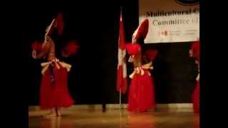 Kawahines Hawaiian / Tahitian dancers from Siony's  Dance Company
