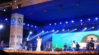 Palak Muchhal live