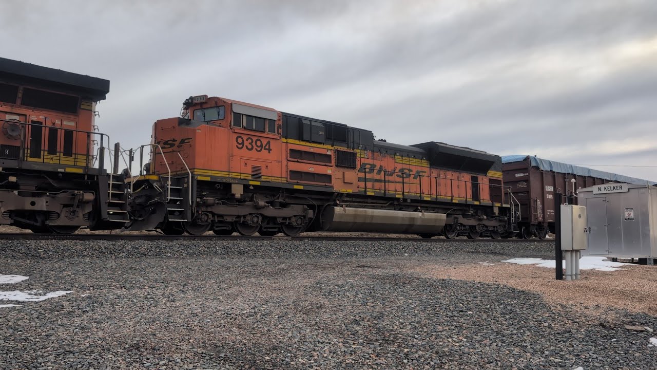 Ballast, manifests, grain and container trains!