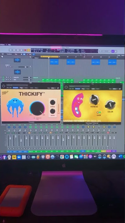 🤔 Thickify vs Sausage Fattener - who wins this #plugins battle? #shorts