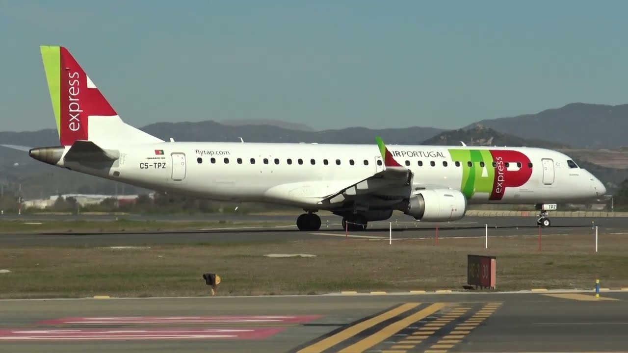 Tap Portugal Embraer 190 CS-TPZ Taxing Malaga LEMG