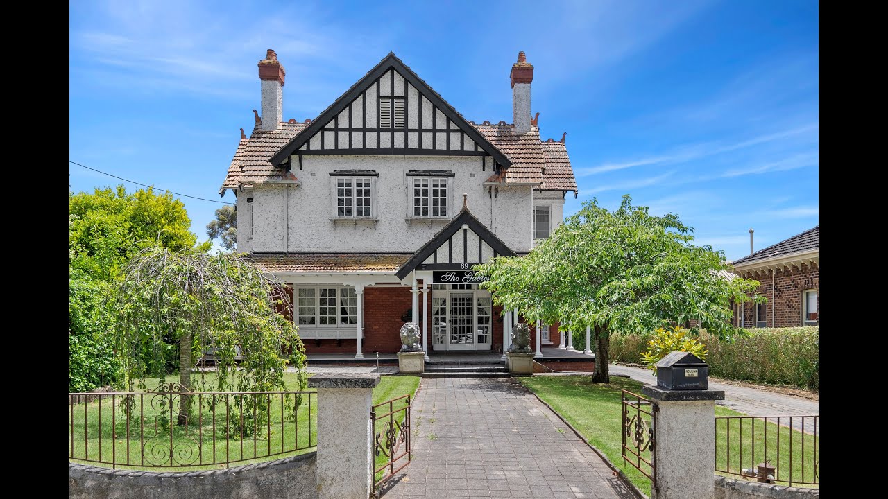 69 French Street, Hamilton. Elders Real Estate Hamilton + Jellis Craig