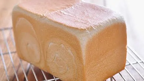 生吐司。Whipping Cream bread - 天天要闻