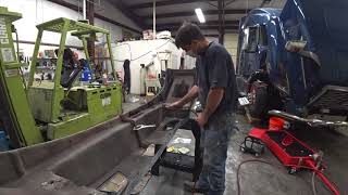Truck Repair fixing a shaky hood on a Kenworth t680 and fixing up my old bumper