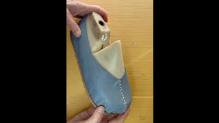 How to use the frame method to make custom center-seam stitched-in shoes
