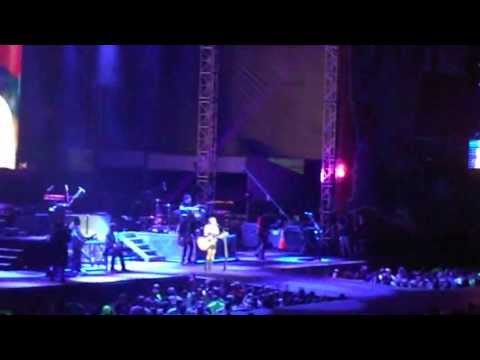 Miranda Lambert - Only Prettier Live at LSU