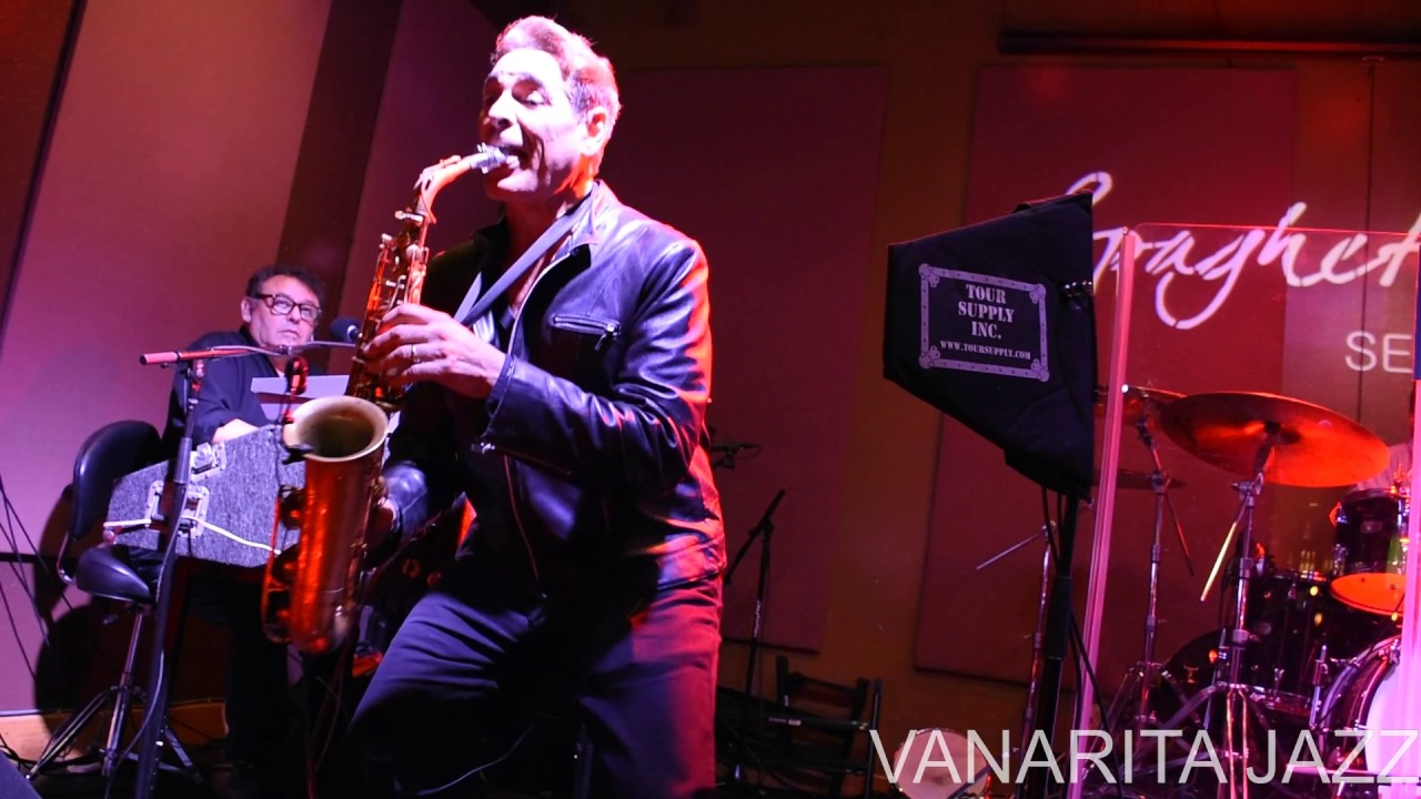 Will Donato doing Supersonic his new hit tune.