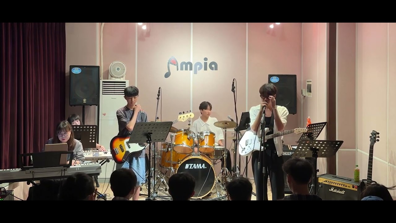 Wave to Earth - Season band cover