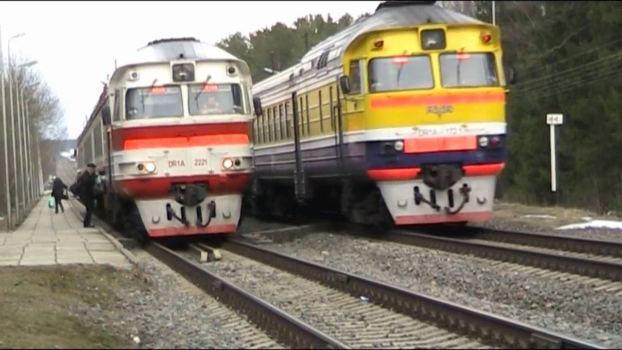 [LDZ] pasažieru vilcieni (ražoti 1984.gadā)