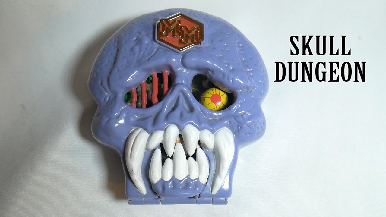 Mighty Max Doom Zone reviews:  1 SKULL DUNGEON